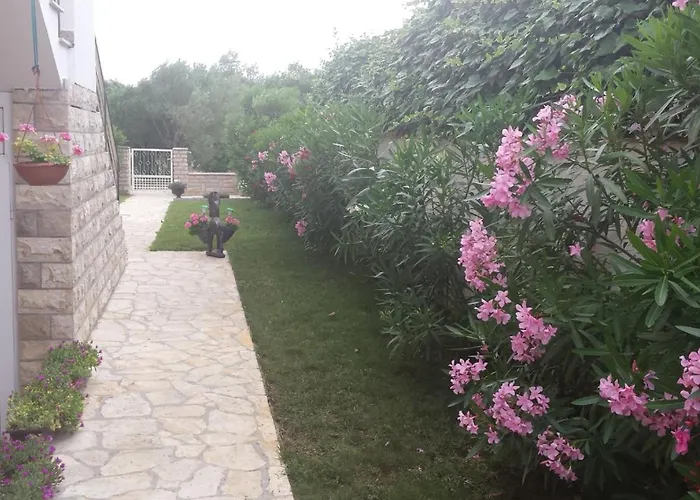 Апартаменты With Parking Space Biograd Na Moru, Biograd - 15472 *