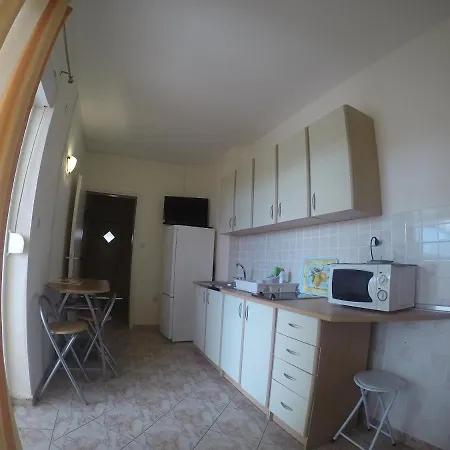 With Parking Space Biograd Na Moru, Biograd - 15472 شقة