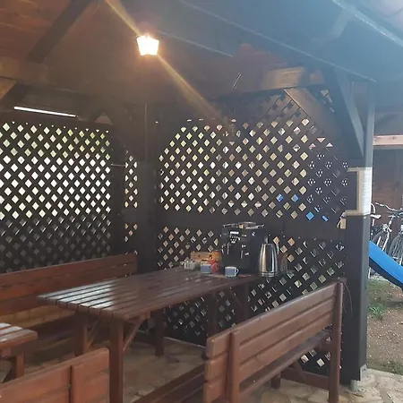 With Parking Space Biograd Na Moru, Biograd - 15472 شقة *